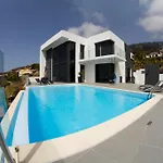 Prázdninový dům Luxo & Conforto