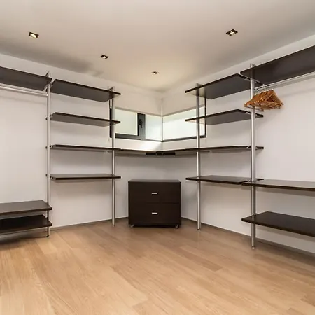 Semesterbostad Luxo & Conforto *